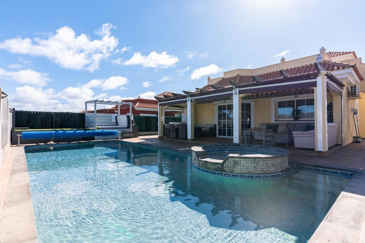 Comfortable Family House With Pool And Jacuzzi Costa De Antigua Exterior foto